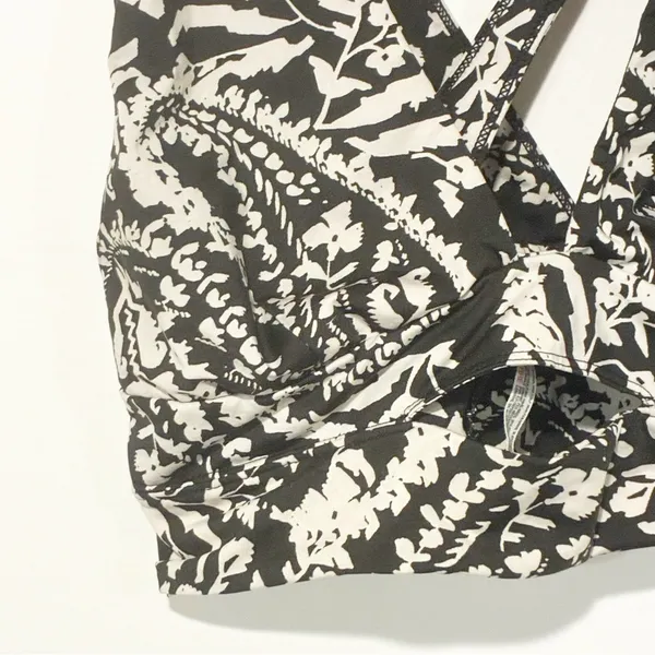 Free People Movement Small Crisscross Back Halter Top‎ Black White Sports Bra - Image 2