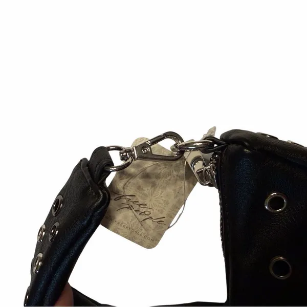 Free people Black Cresant Shape Carryall Bag Charm.NWT - Image 5