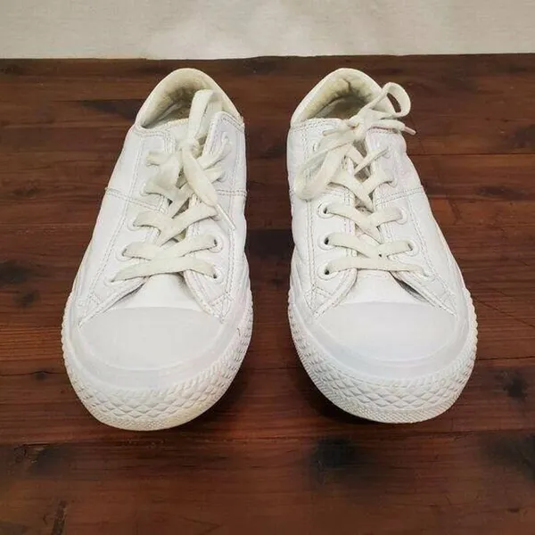Converse‎ Womens Shoes Size 6 White Leather Chuck Taylors Lace-Up Low Top - Image 2