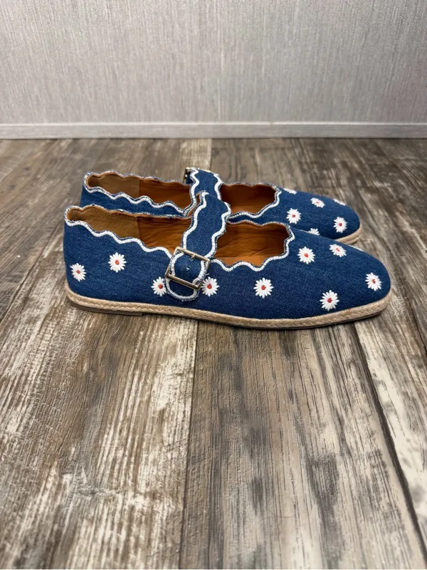 Maeve Denim Daisy Espadrille Mary Janes - Blue & White Size 8-9 - Image 14