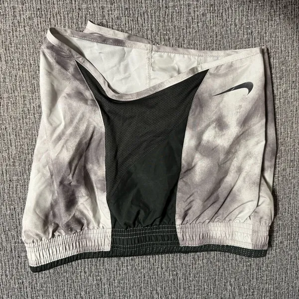 Nike Women’s Running Shorts - Image 2