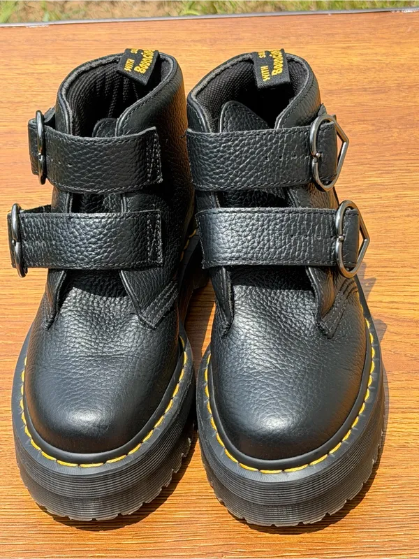 Dr. Martens Devon Heart Platform Boots Women US 7 Black Leather Double Strap - Image 10