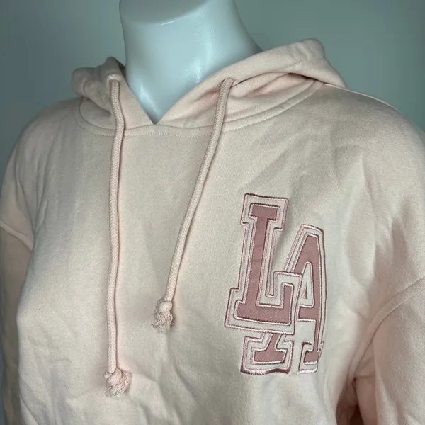 NEW Primark Light Pink Los Angeles Pullover Hoodie Crop Fleece Sweatshirt Size S - Image 6
