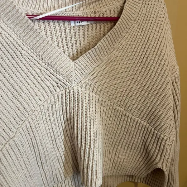 Pacsun‎ xs cropped beige sweater - Image 7