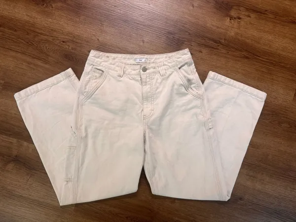 TNA Aritzia Cargo Pants - Image 2