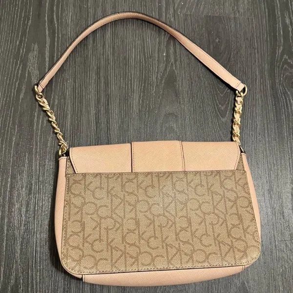 Calvin Klein Vintage Pink Leather Shoulder Purse Handbag w Metal Detail Strap - Image 8