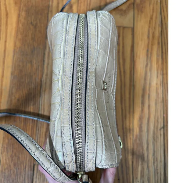 Kate Spade Perri Lane Rosey Beige Croc Embossed Leather Camera‎ Crossbody Bag - Image 3