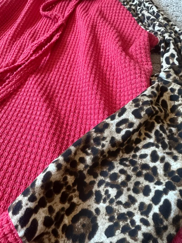 Pink Leopard Waffle Knit Hoodie – Size Medium - Image 6