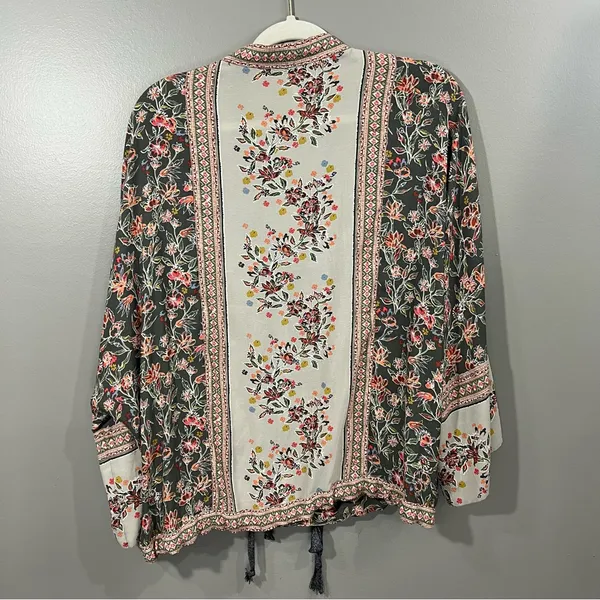 Free People Windflowers Printed Kinched Zip Kimono Grey XS/S - Image 6