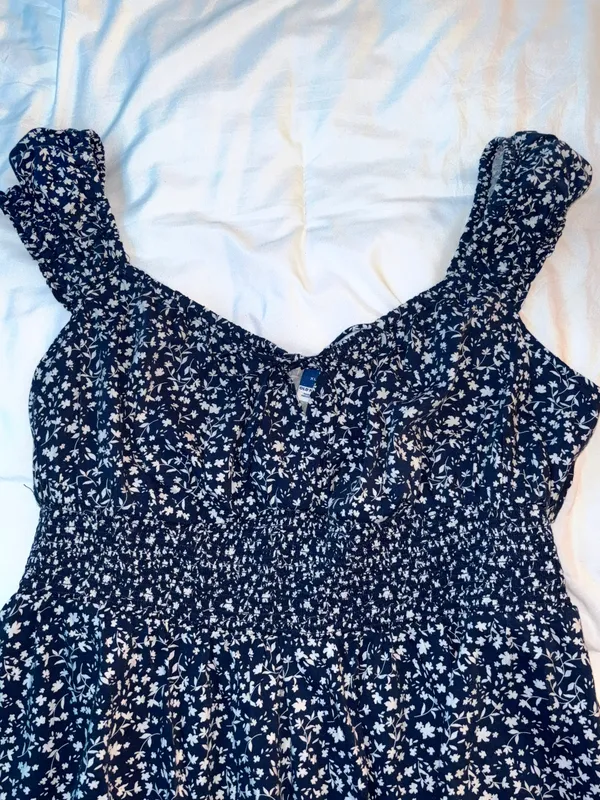 Old Navy Dress - Image 2