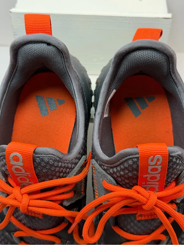 Adidas Cloudfoam Women Size 5 Gray Orange Running Sneakers Athletic Shoes - Image 4