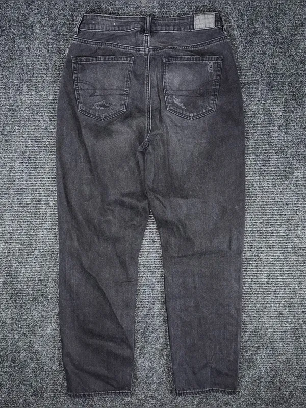 American Eagle Mom Straight Jeans Black Distressed Denim Women’s Sz 8 High Rise - Image 2