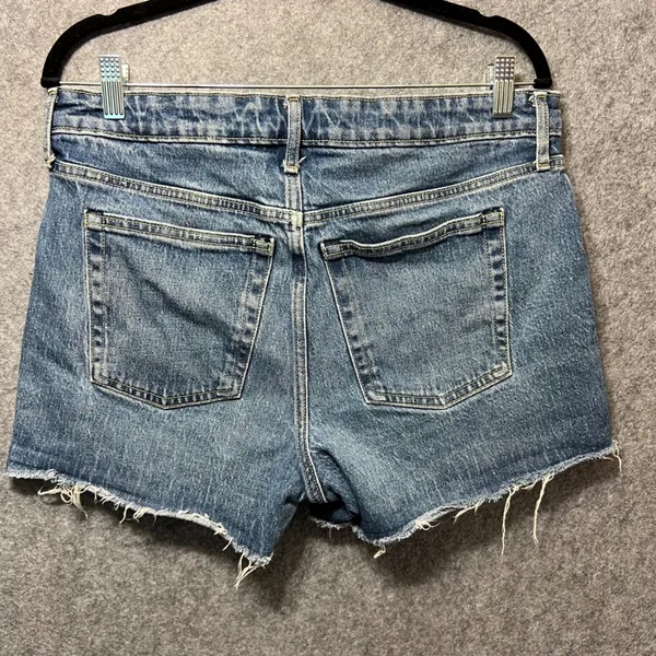 Free Assembly Denim Jean Shorts Raw Hem Blue Wash Womens Size 12 Cutoff‎ Frayed - Image 8