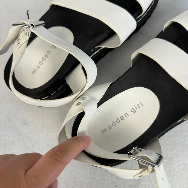 Madden‎ Girl Doral White Black Chunky Platform Strappy Sandals Women US 8.5 - Image 7