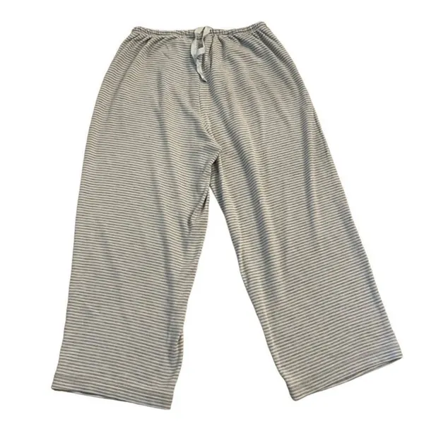 Cabernet Gray Blue floral Cotton 2 pcs Sleepwear Loungewear Capri SZ S - Image 5