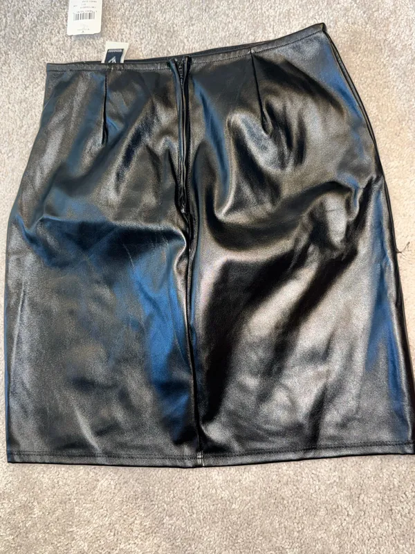 Express Leather Skirt - Image 2
