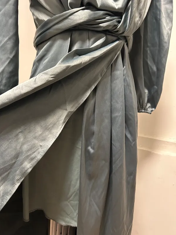 Puff Sleeve Midi Dress Blue - Image 5