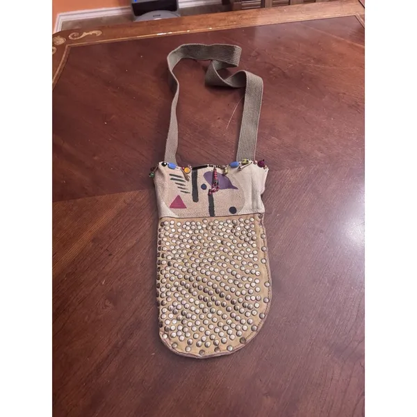 Ladies STUDDED HAND TOOLED Crossbody Bag Southwest Western - Image 4
