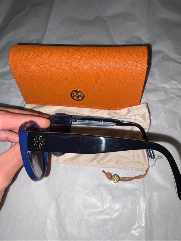 Tory Burch Blue Frame Sunglasses with Orange Case - Image 2