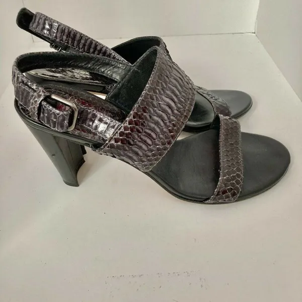 Stuart Weitzman Sz 8.5 Dark Gray‎ Snakeskin Leather Slingback Heels Python Pumps - Image 4
