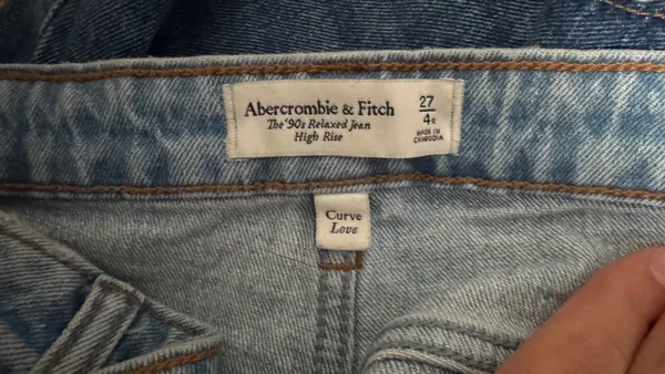 Abercrombie 90s High-Rise Straight Curve Love - Image 3