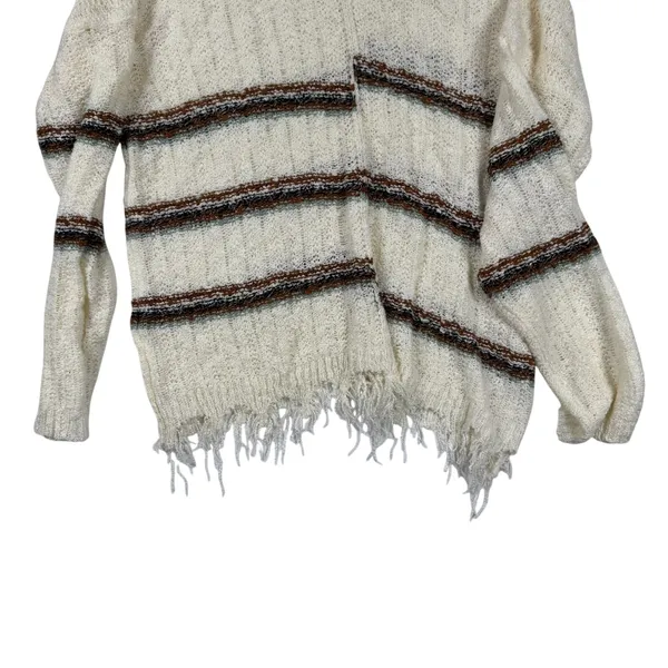 Daytrip Boho Fringe Sweater Cream Striped Distressed‎ Hem Knit Top M/L - Image 6