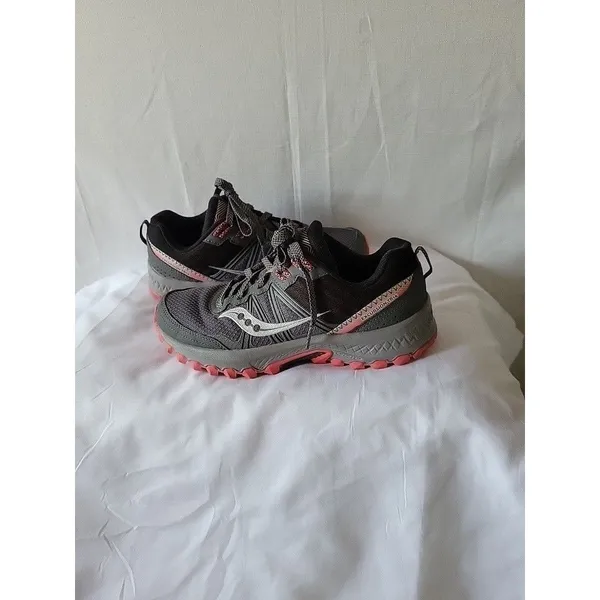 Saucony Women's Excursion TR14 Gray size 8 - Image 12