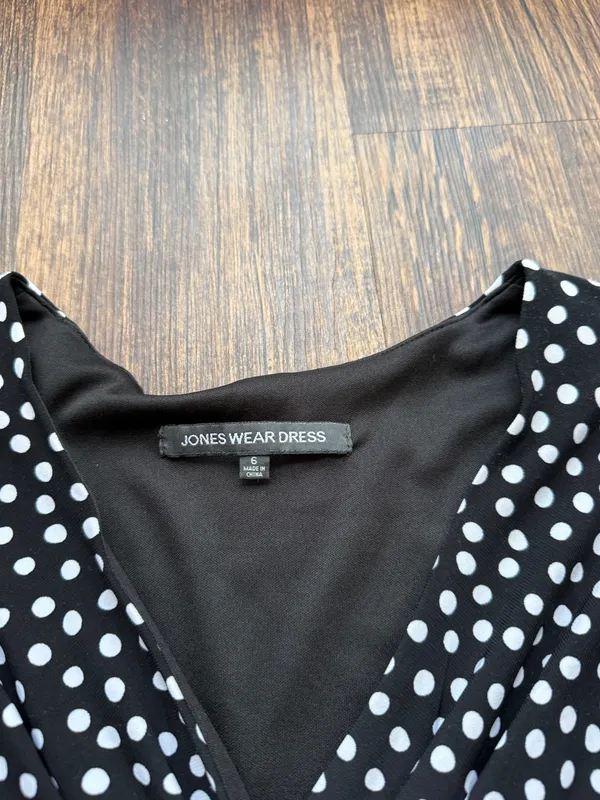 Jones Wear Black White Polka Dot Midi Dress V-Neck Fit and Flare Stretch- Size 6 - Image 3