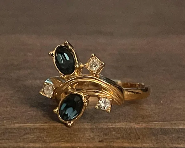 Blue Gemstone Ring With Rhinestone Accents Gold - Image 4