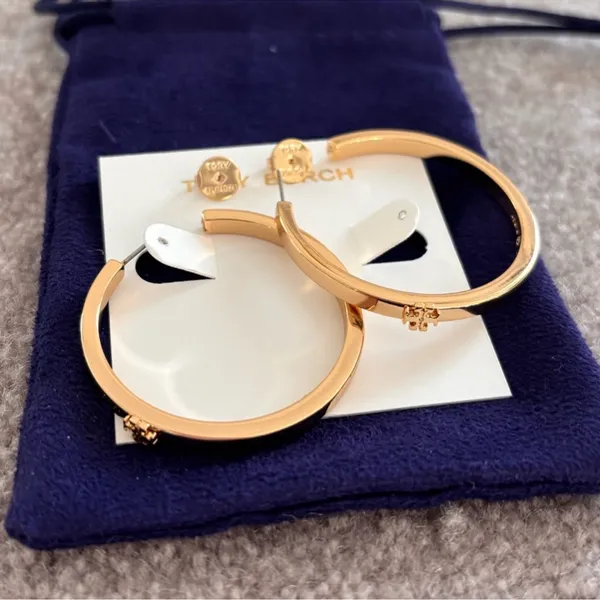 NWOT Tory Burch Icon Hoop Earring - Image 5