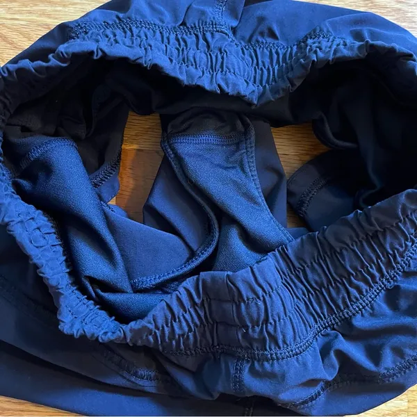 Athleta navy blue running shorts size XS - Image 4