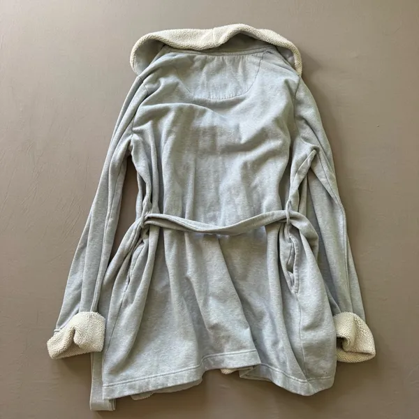 Victoria’s Secret Cozy Sherpa Plush Fleece Robe - Image 3