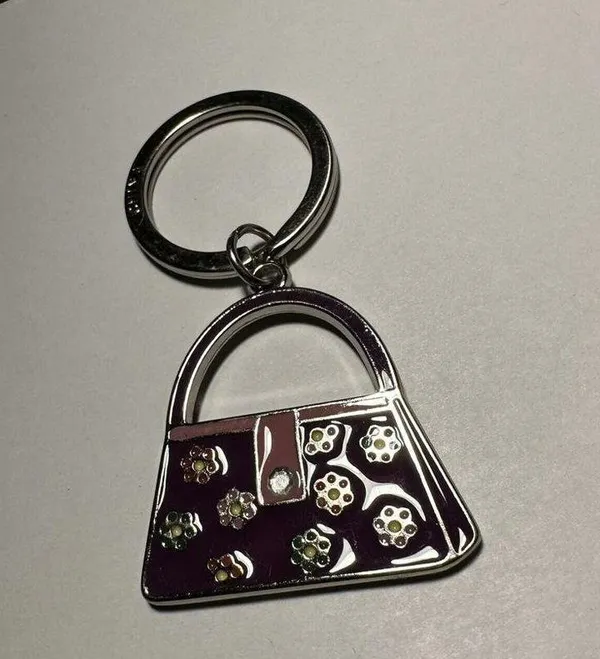 Relic Brand Keychain with Purse / Bag charm in Purple / Silver Tone - Image 7