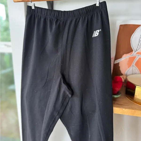 New Balance Black Running Tights or Leggings Size Small - Image 3