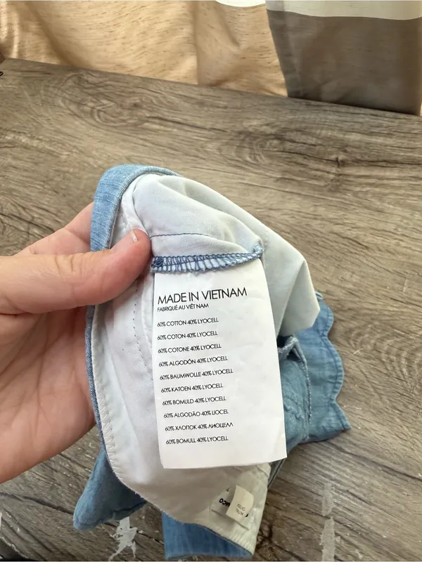 CLUB MONACO Scalloped Hem Chambray Amber Shorts Size‎ 0 - Image 4