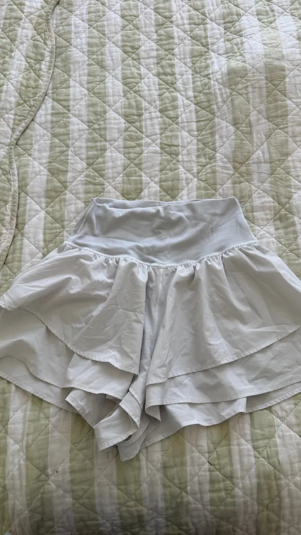White aerie set - Image 2
