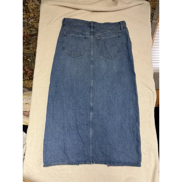 Old Navy Mid-Rise Denim Jean Maxi Skirt Med‎ Wash Front Slit Size 8 Modest - Image 5