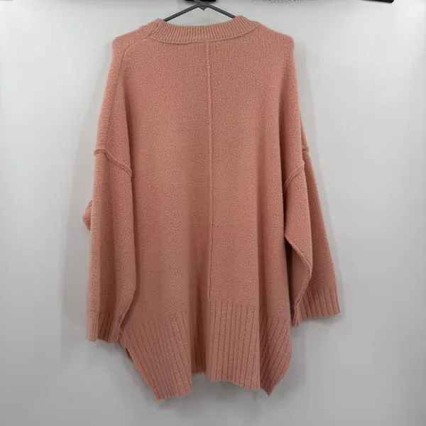 Free people sweater oversized small - Image 2