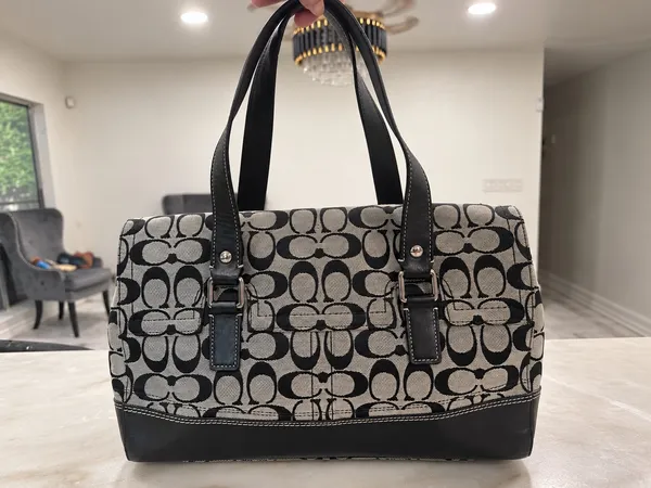 Vintage COACH Hamptons Signature Logo Satchel Bag F13070 Black/Gray Turn Lock - Image 4