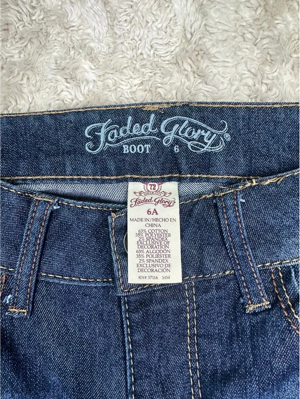 Faded Glory dark wash mid-rise bootcut stretch denim jeans Size 6 Western cowboy - Image 5