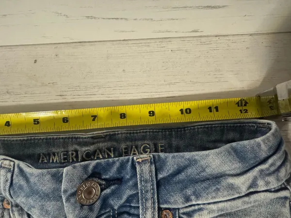 American Eagle jean shorts - Image 4
