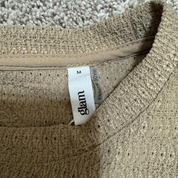 Glam Women's Taupe Waffle Knit Long Sleeve Top size M - Image 9