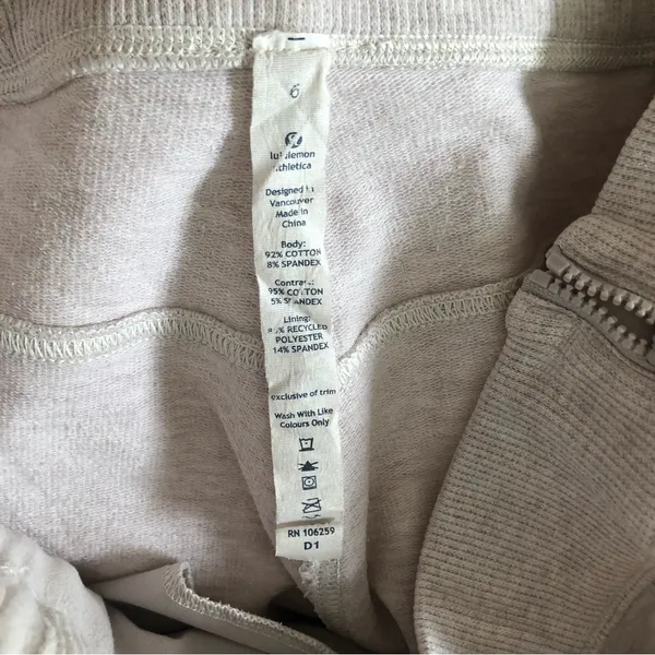 LuluLemon Sweat Pants with zip pockets 6 & Top Sz 4 - Image 6
