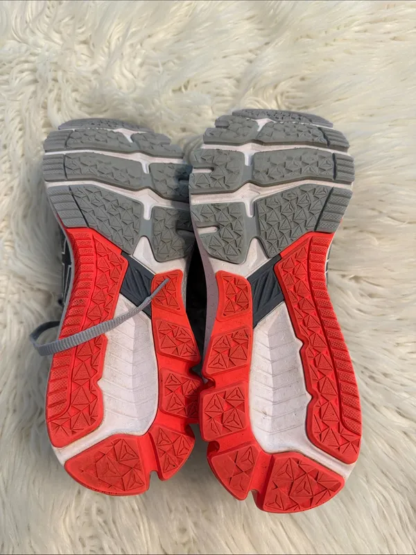 ASICS Women’s Gray Running Shoes with Mint and Coral Accents size 10 - Image 6