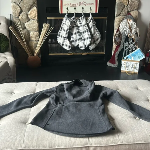 Lululemon Scuba Tumbled Fleece Funnel-Neck Half Zip Heather Grey Size 6 - Image 8