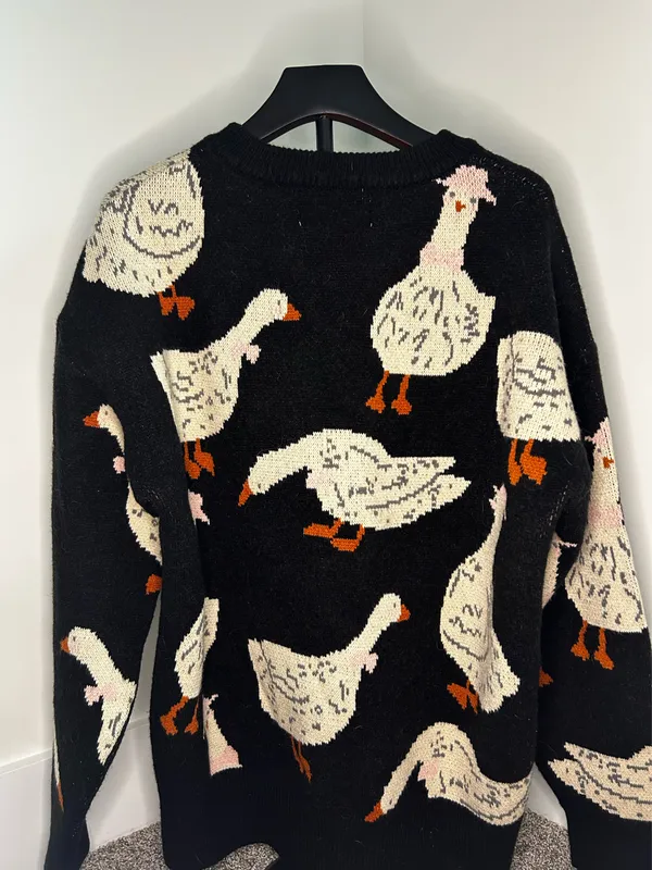 Aelfric Eden Duck Sweater - Image 3