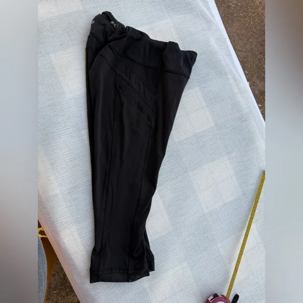 Lululemon Athletica Women’s leggings 8 - Image 3