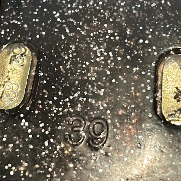 Gold and Black Jelly BOW T-Strap Sandals Slip-on Size 39. - Image 8