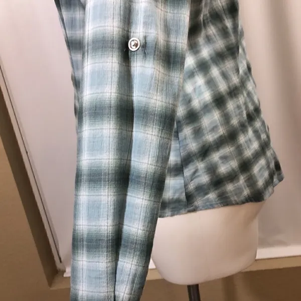 a.n.a. country western style long sleeve blouse - Image 5