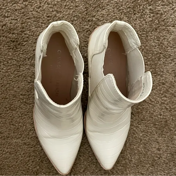 Chinese Laundry White Snakeskin Ankle boots - Image 7